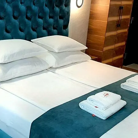 Avalon Lux Apartman Novi Sad