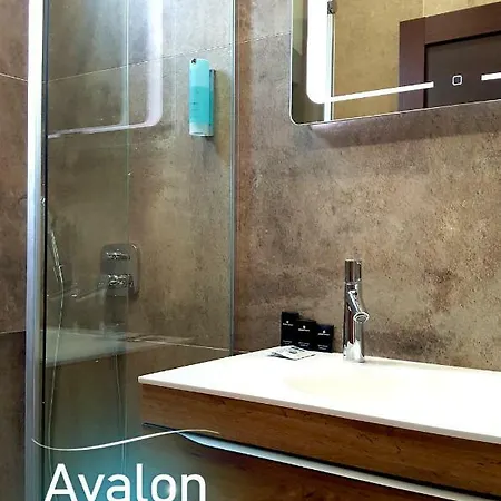 Avalon Lux Apartman Novi Sad